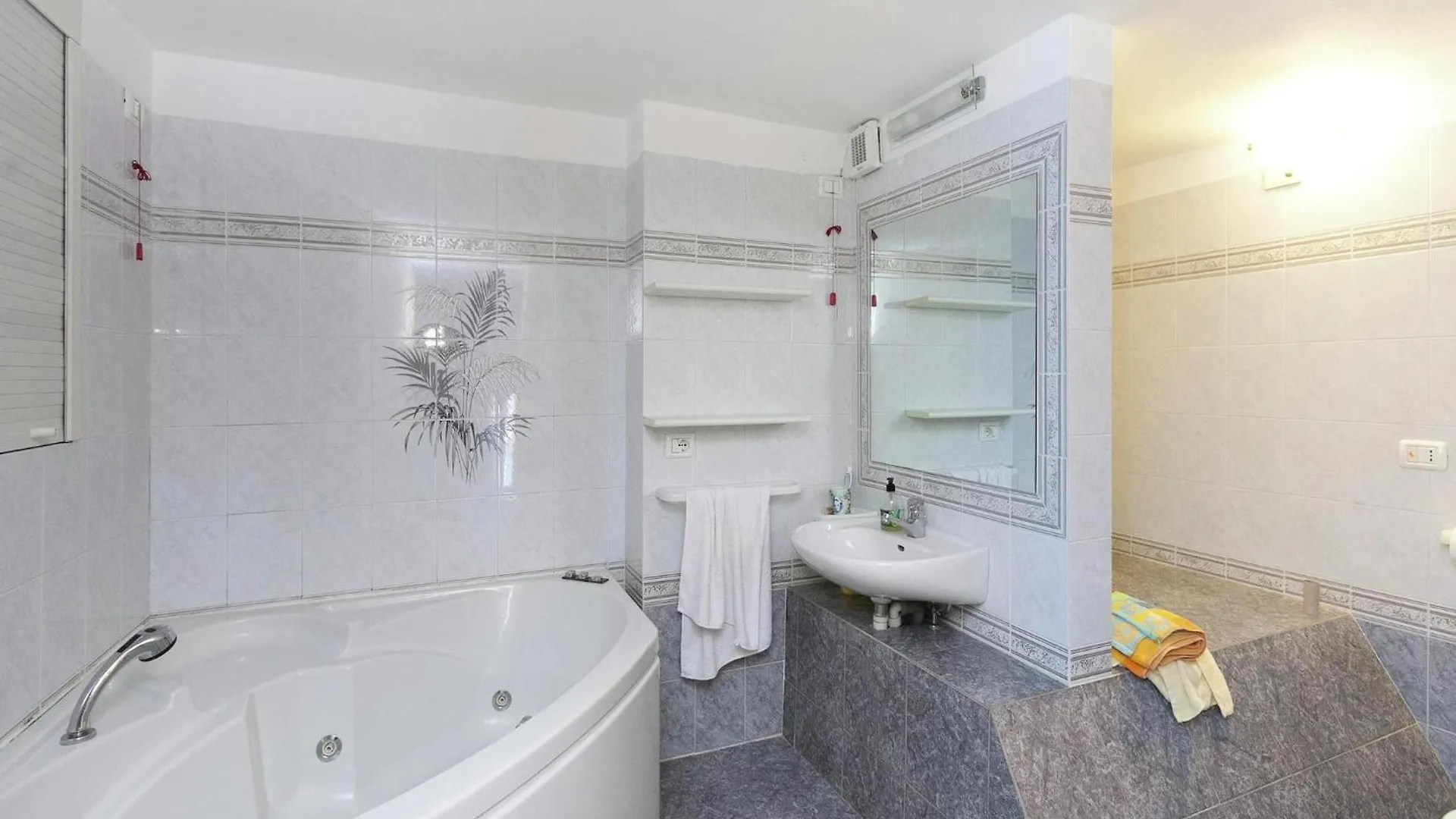 Welcoming Apartment In Valbrona With Pool Italy