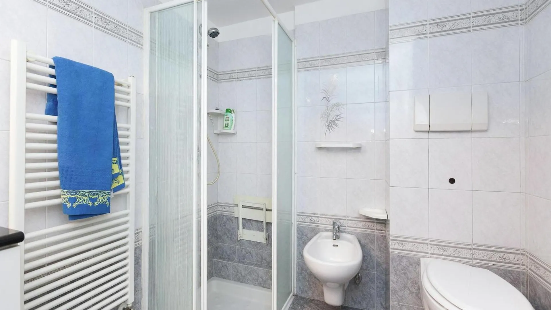 Welcoming Apartment In Valbrona With Pool